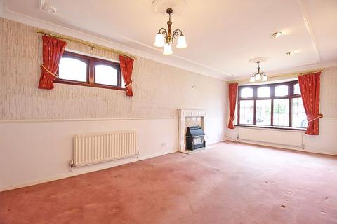 11 Ashen Close, Sedgley, Dudley, DY3 3UZ
