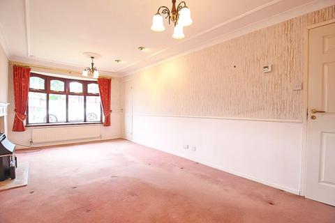 11 Ashen Close, Sedgley, Dudley, DY3 3UZ