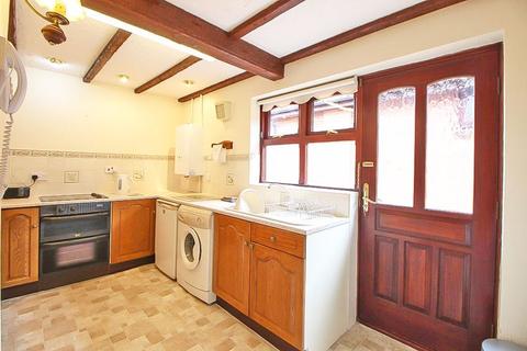 11 Ashen Close, Sedgley, Dudley, DY3 3UZ