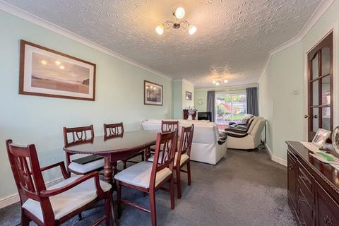 3 bedroom semi-detached house for sale, Brownswall Road, BROWNSWALL ESTATE, DY3 3NT