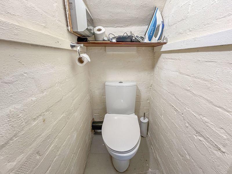 Ground floor wc