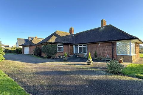 3 bedroom detached bungalow for sale, Stathern Lane, Harby