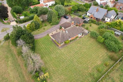 3 bedroom detached bungalow for sale, Stathern Lane, Harby