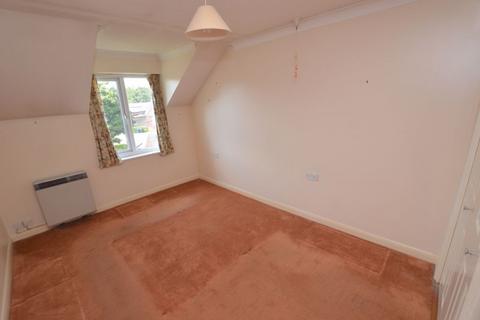 1 bedroom flat for sale - Summers Road, Godalming