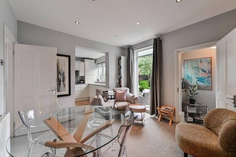 3 Randolph Road, London, E17 9NR