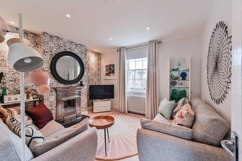 3 Randolph Road, London, E17 9NR