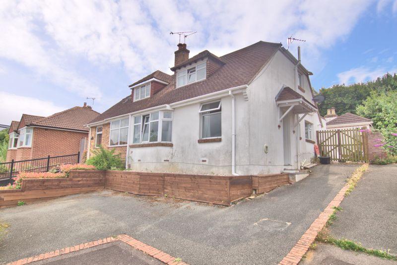 Riverside Avenue, Fareham PO16 3 bed semidetached house for sale £