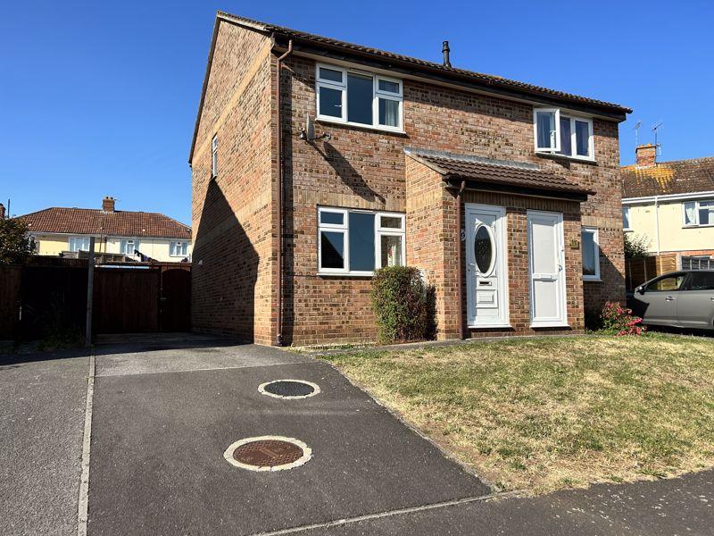 Dukes Mead NO ONWARD CHAIN 2 bed semidetached house for sale £175,000