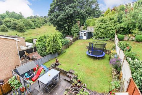 28 Lorien Close, Leek, ST13 8NY