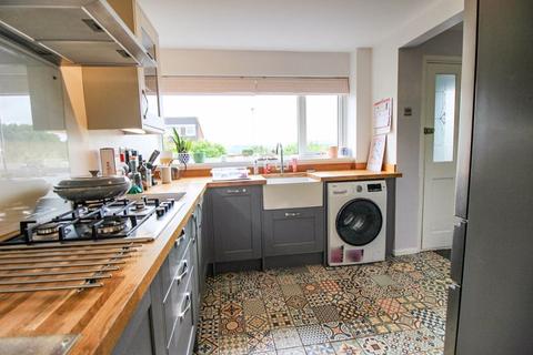 28 Lorien Close, Leek, ST13 8NY