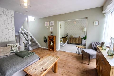 28 Lorien Close, Leek, ST13 8NY