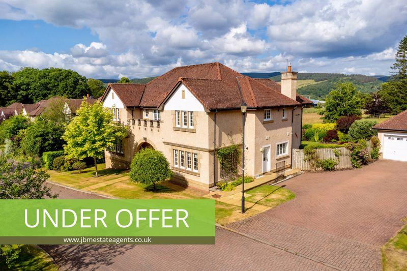 13 Craigerne Crescent, Peebles, EH45 9HW 5 bed detached house for sale