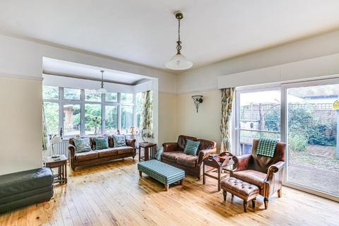 3 Bramley Close, South Croydon, CR2 6NQ