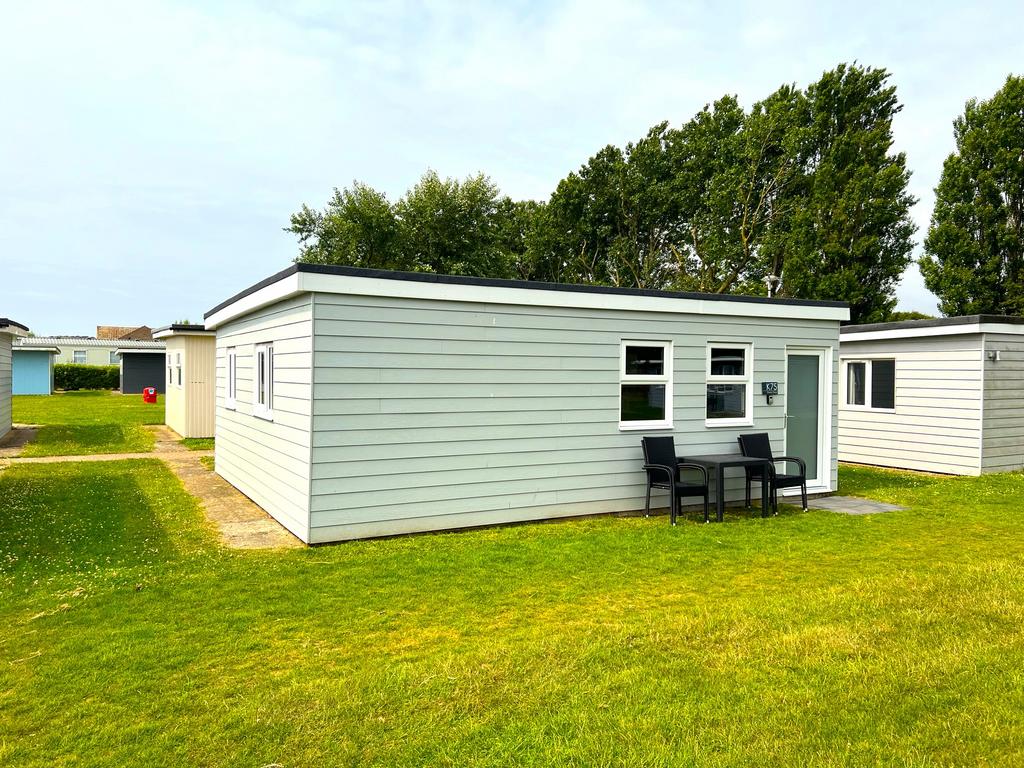 New Lydd Road, Camber TN31 2 bed chalet for sale £55,000