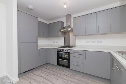 2 bedroom apartment to rent, Thornliebank Road, Glasgow