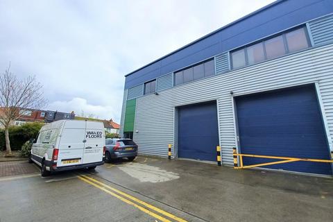 Industrial unit to rent, 170 Rowan Road, Streatham SW16