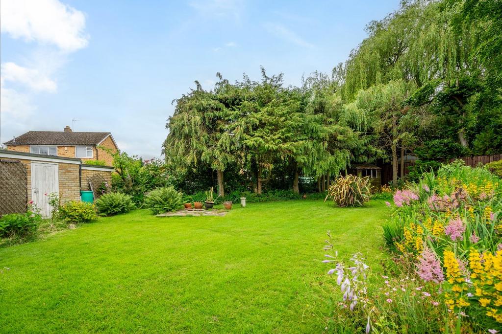 Danebury Crescent, York 3 bed semidetached house for sale £
