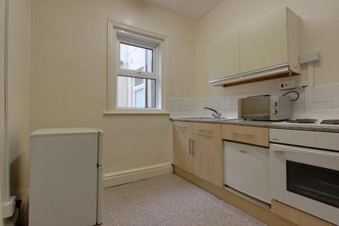 Studio to rent, 4 Hornby Road, Lytham St. Annes FY8