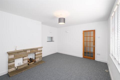 39 Ladyfields, Loughton, IG10 3RP