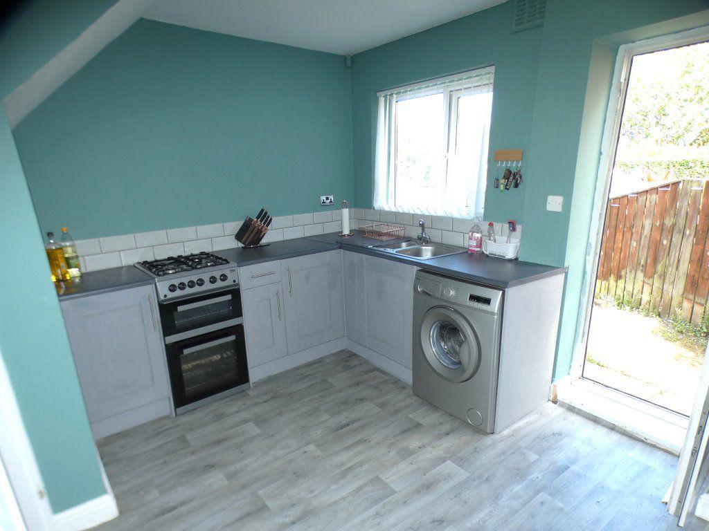 Creslow Road, Leam Lane, Gateshead 3 bed semidetached house £750 pcm