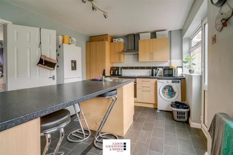 17 Greenfinch Close, Brinsworth, Rotherham, S60 5LW