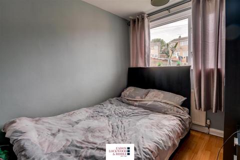 17 Greenfinch Close, Brinsworth, Rotherham, S60 5LW