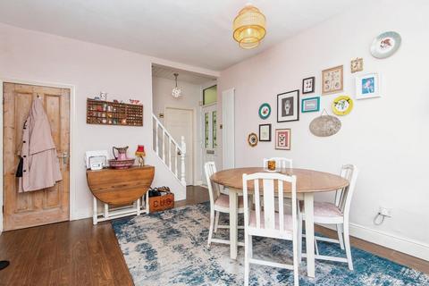 5 Broxholme Road, Sheffield, S8 8TA