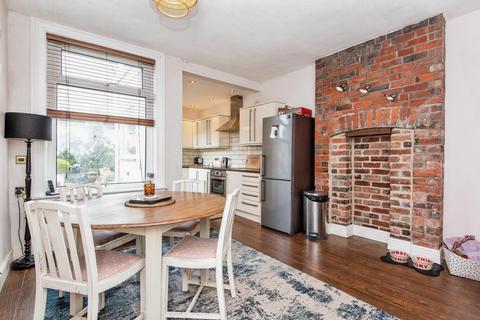 5 Broxholme Road, Sheffield, S8 8TA