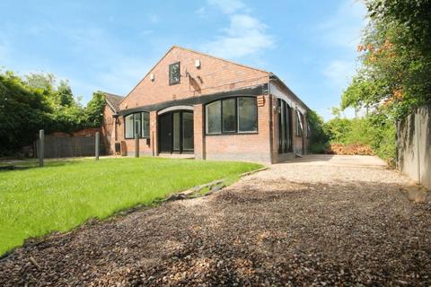 3 bedroom barn conversion for sale - Drayton Bassett, Tamworth