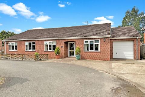 4 bedroom detached bungalow for sale, The Shires, North Road, Weston, Newark
