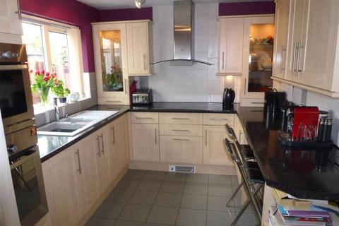6 Rotherhead Close, Horwich, Bolton, BL6 5UG