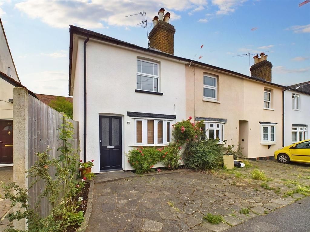 Mayo Road, WaltonOnThames 2 bed end of terrace house for sale £550,000