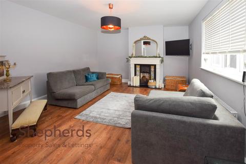 11a Franklin Avenue, Cheshunt, Waltham Cross, EN7 5DX