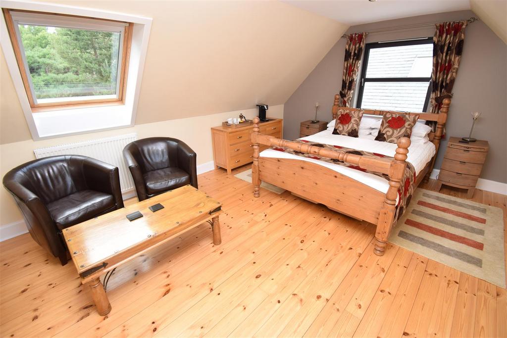 Urquhart bedroom.jpg