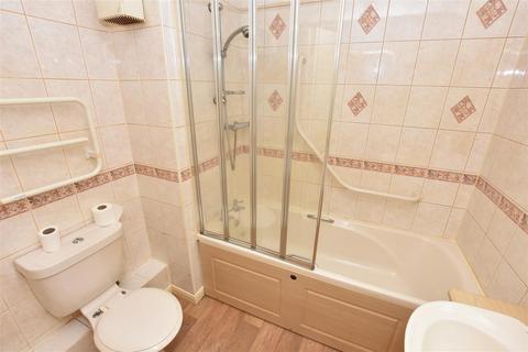 2 bedroom flat for sale, Flat 34, Clachnaharry Court, Inverness