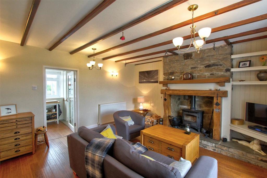 Hill End, Frosterley, 2 bed terraced house £140,000