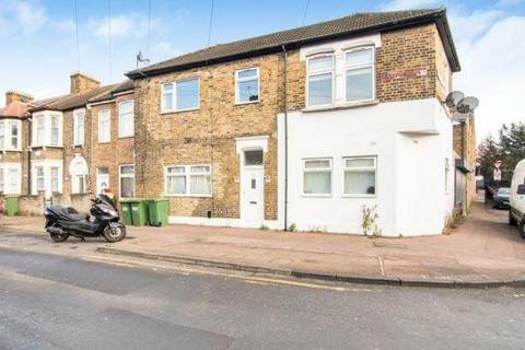 175 Carson Road, London, E16 4BG