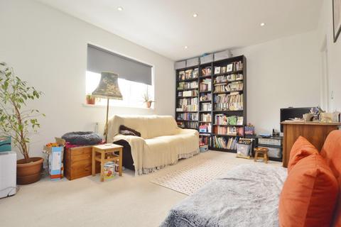 175 Carson Road, London, E16 4BG