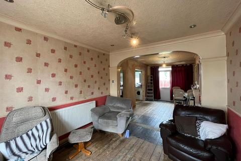 3 bedroom semi-detached house for sale - Waltham Way, London