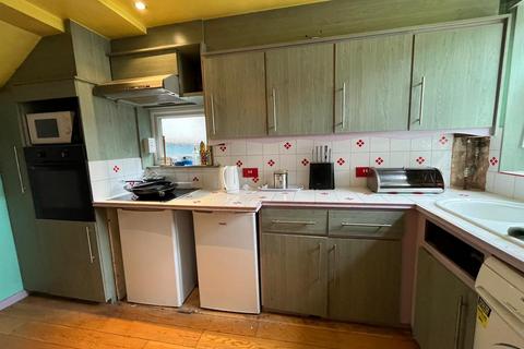 3 bedroom semi-detached house for sale - Waltham Way, London