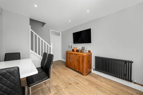 8 Tonge Close, Beckenham, BR3 3JZ