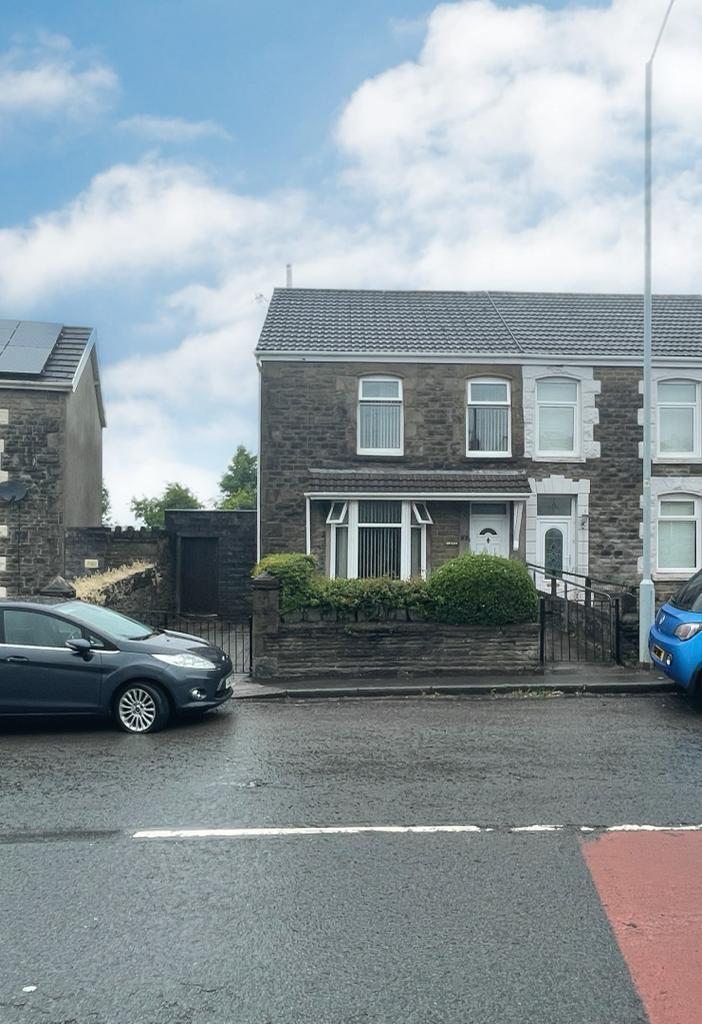 Bethel Road, Llansamlet, Swansea 3 bed semidetached house for sale £