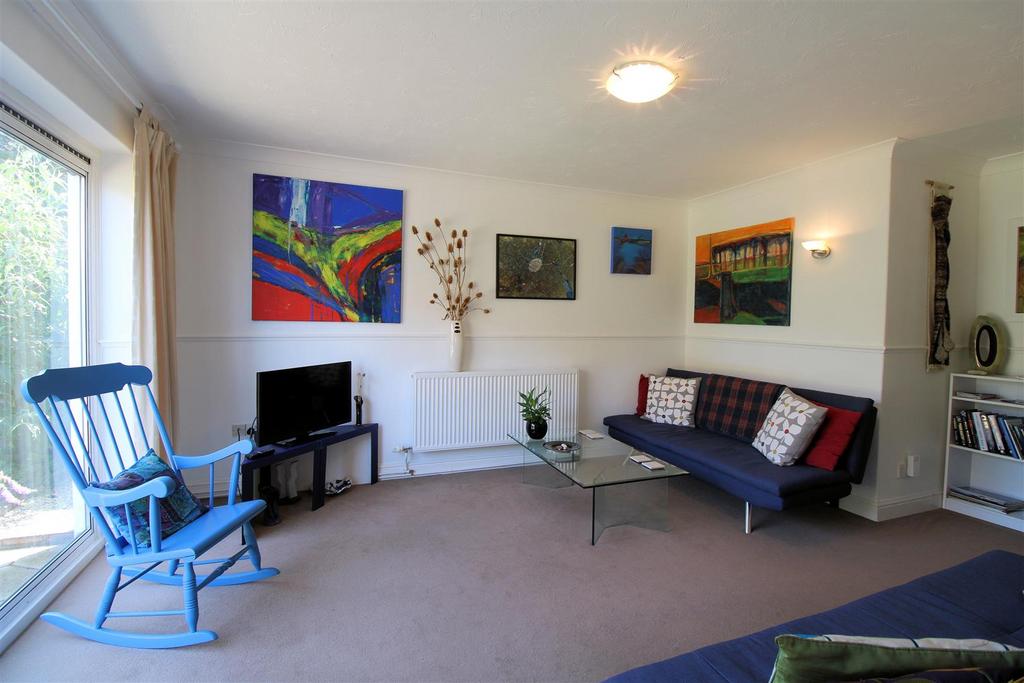Brent Avenue, 3 bed detached bungalow for sale £325,000