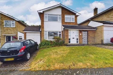 12 Thorold Close, South Croydon, CR2 8SA