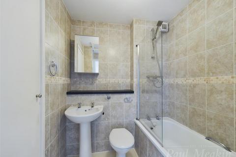 44 Bellfield, Croydon, CR0 9JW