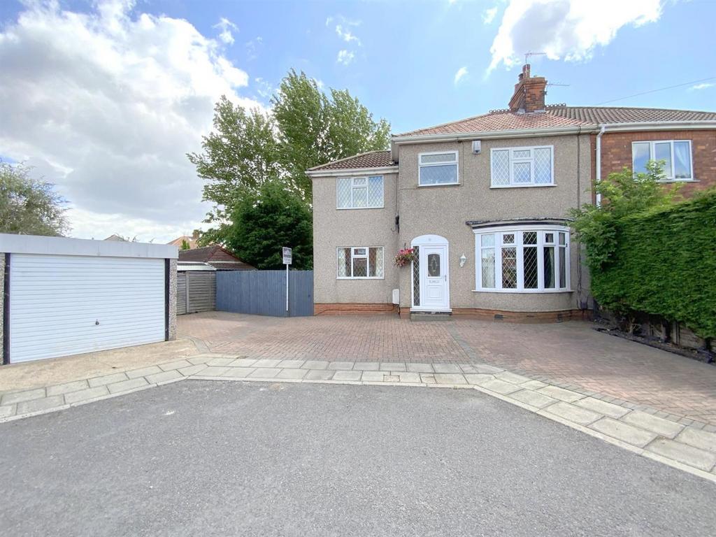 Cynthia Road, Grimsby 4 bed semidetached house for sale £200,000