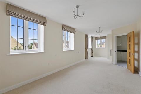 1 bedroom apartment for sale, Watson Place. Trinity Road, Chipping Norton, Oxfordshire, OX7 5AJ