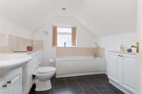 29 Arundel Road, Worthing, BN13 3EJ