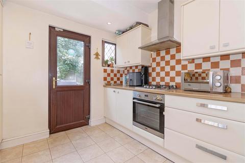 29 Arundel Road, Worthing, BN13 3EJ