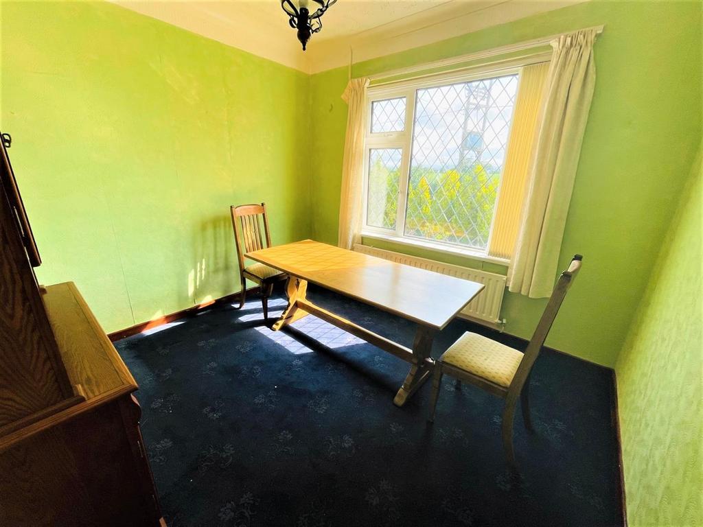 Dining room.jpg